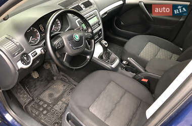 Лифтбек Skoda Octavia 2012 в 