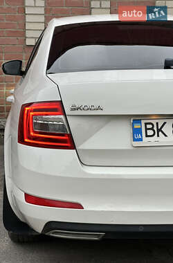 Лифтбек Skoda Octavia 2014 в 