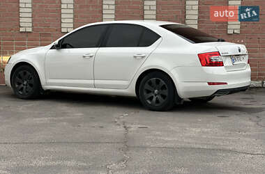 Лифтбек Skoda Octavia 2014 в 