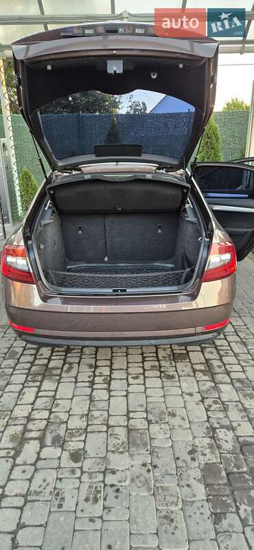 Лифтбек Skoda Octavia 2017 в Кропивницком