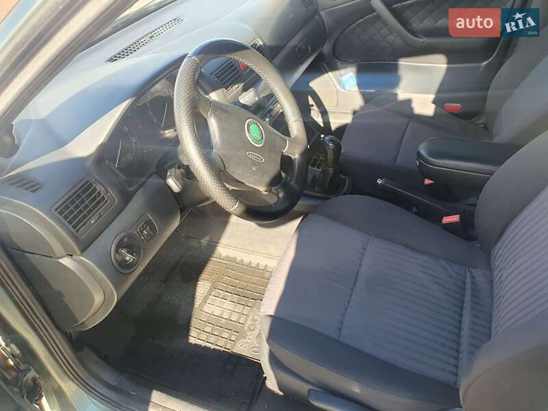 Лифтбек Skoda Octavia 2003 в Коростене фото 6 Лифтбек Skoda Octavia 2003 в Коростене