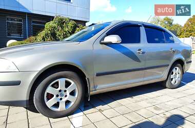 Ліфтбек Skoda Octavia 2007 в Черкасах