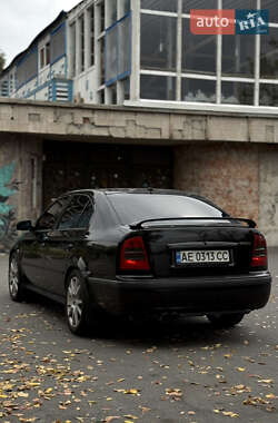 Лифтбек Skoda Octavia 2005 в 