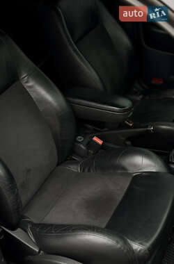 Лифтбек Skoda Octavia 2005 в 