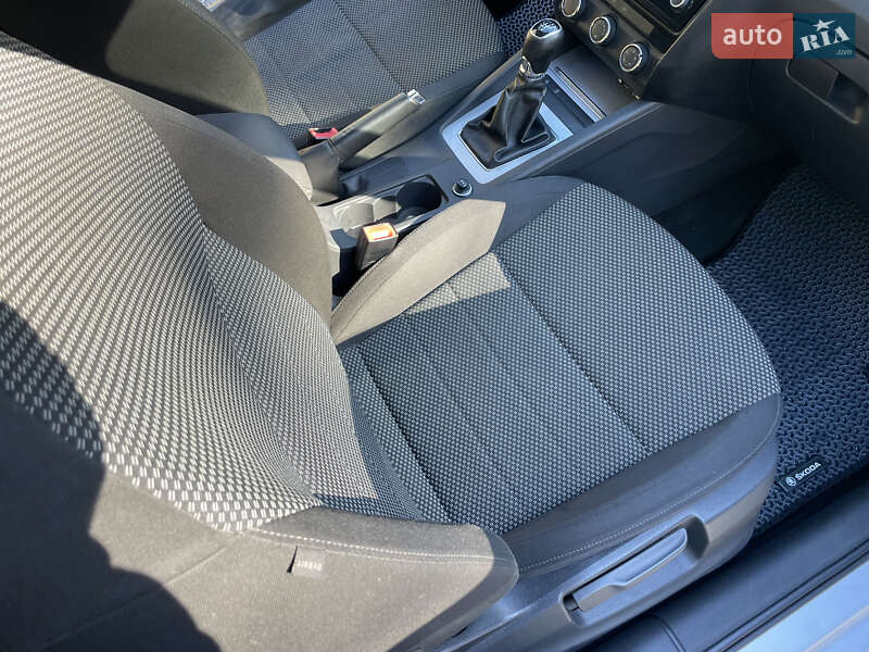 Универсал Skoda Octavia 2013 в Фастове