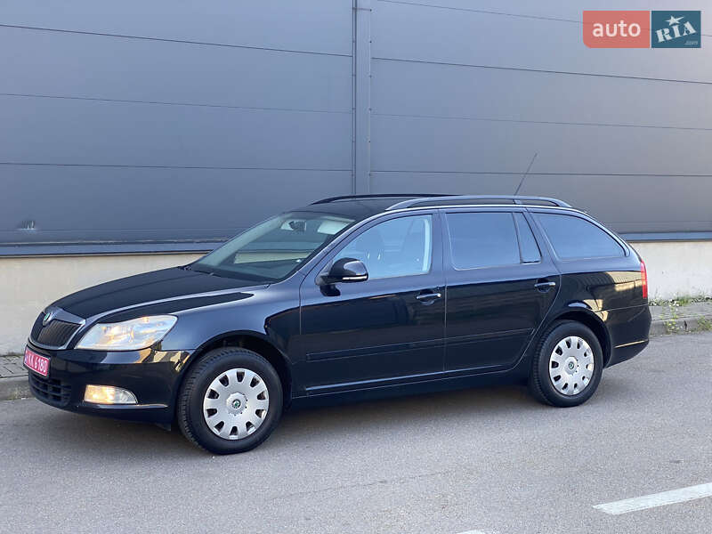 Универсал Skoda Octavia 2010 в Киеве