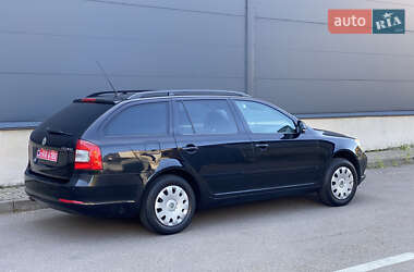 Универсал Skoda Octavia 2010 в 