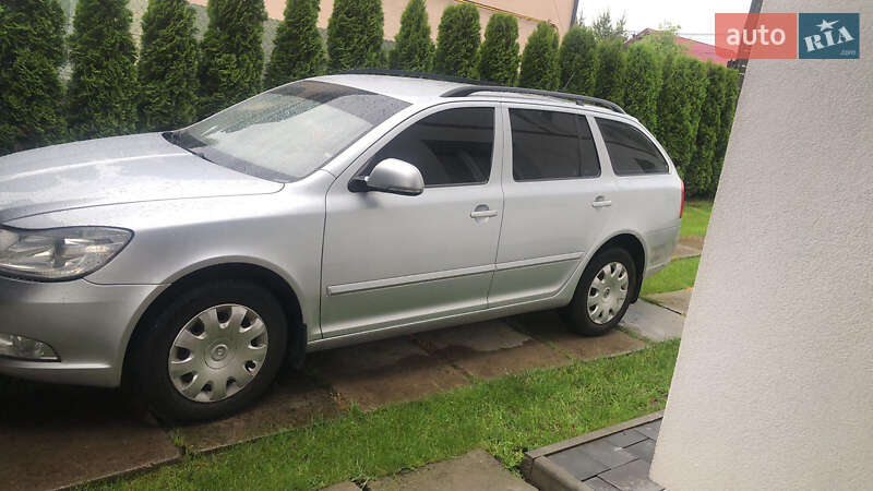 Универсал Skoda Octavia 2011 в Львове фото 7 Универсал Skoda Octavia 2011 в Львове
