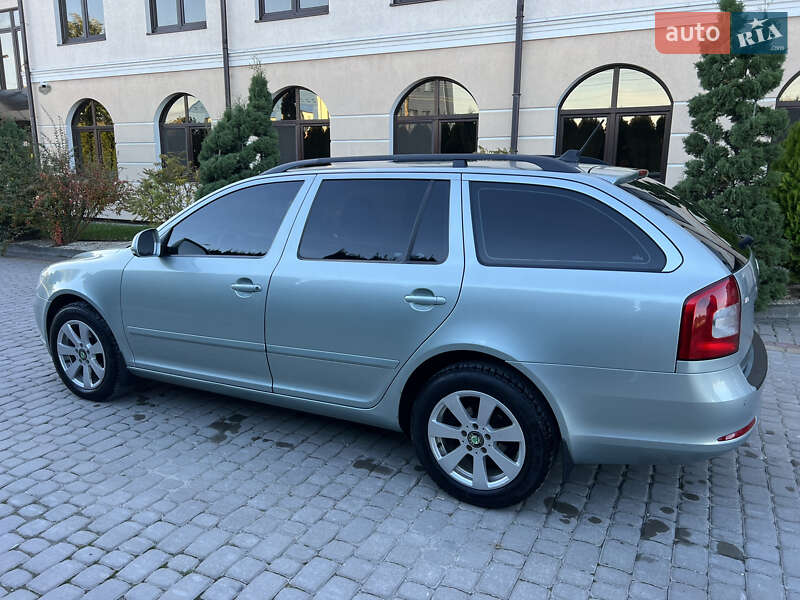 Универсал Skoda Octavia 2012 в Дунаевцах