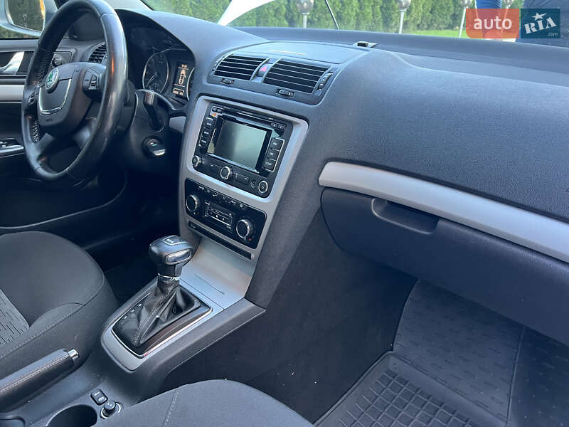 Универсал Skoda Octavia 2012 в Дунаевцах