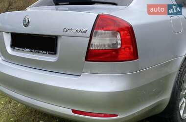 Ліфтбек Skoda Octavia 2010 в 