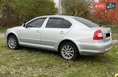 Ліфтбек Skoda Octavia 2010 в 