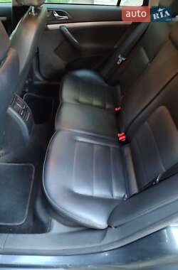 Универсал Skoda Octavia 2009 в 