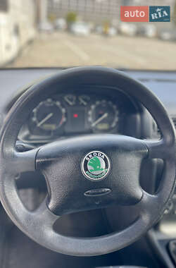 Универсал Skoda Octavia 2004 в 