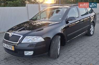 Универсал Skoda Octavia 2007 в Снятине