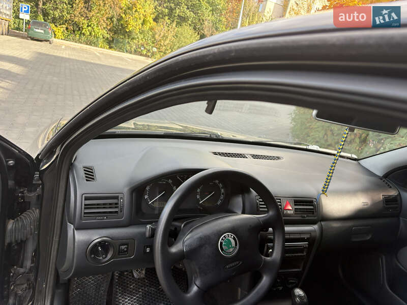 Лифтбек Skoda Octavia 2008 в Виннице