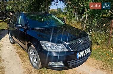 Универсал Skoda Octavia 2010 в 