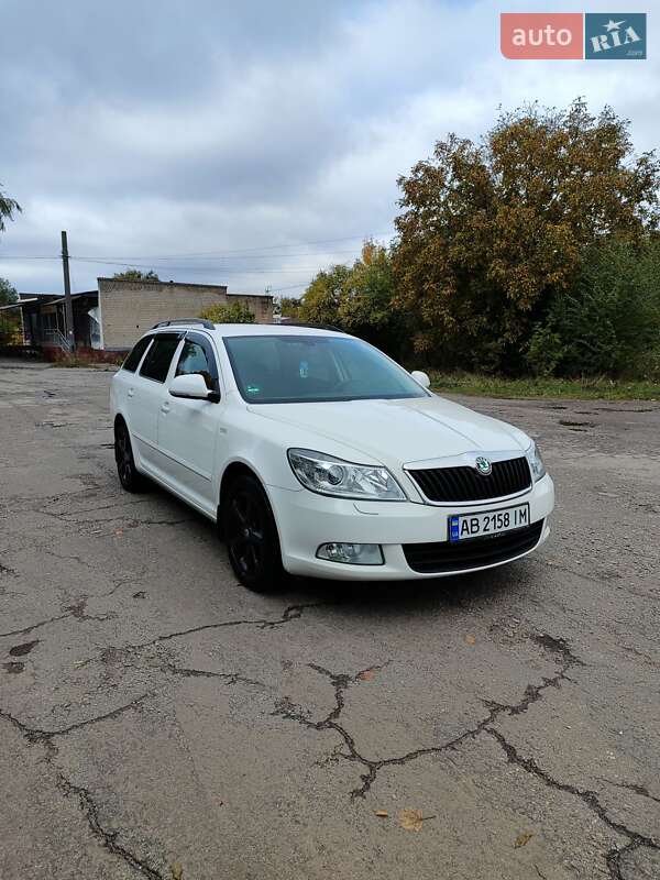 Универсал Skoda Octavia 2011 в Жмеринке фото 4 Универсал Skoda Octavia 2011 в Жмеринке