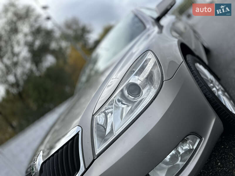 Лифтбек Skoda Octavia 2010 в Киеве