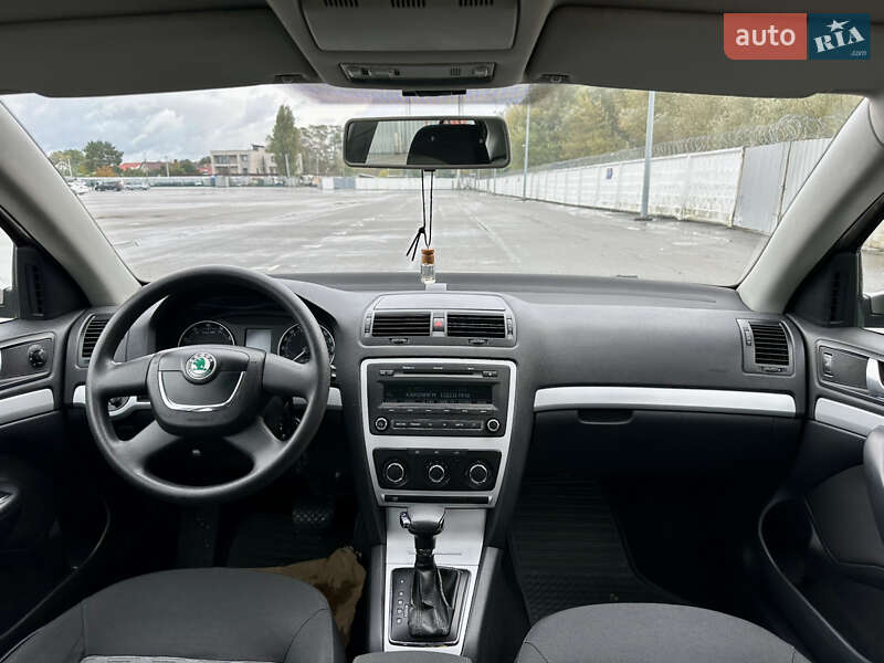 Лифтбек Skoda Octavia 2010 в Киеве