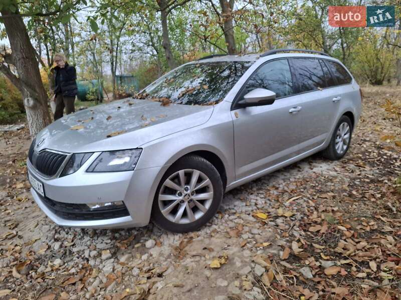Универсал Skoda Octavia 2019 в Днепре