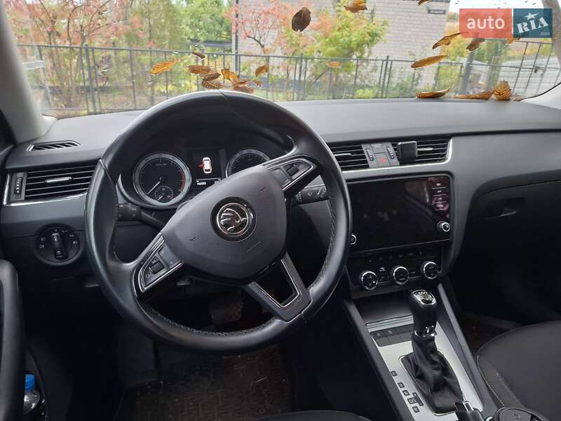 Универсал Skoda Octavia 2019 в Днепре