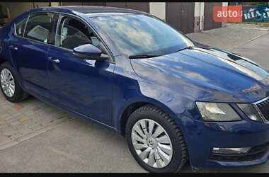 Ліфтбек Skoda Octavia 2017 в Тернополі