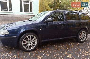 Універсал Skoda Octavia 2003 в Умані