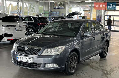 Лифтбек Skoda Octavia 2010 в 