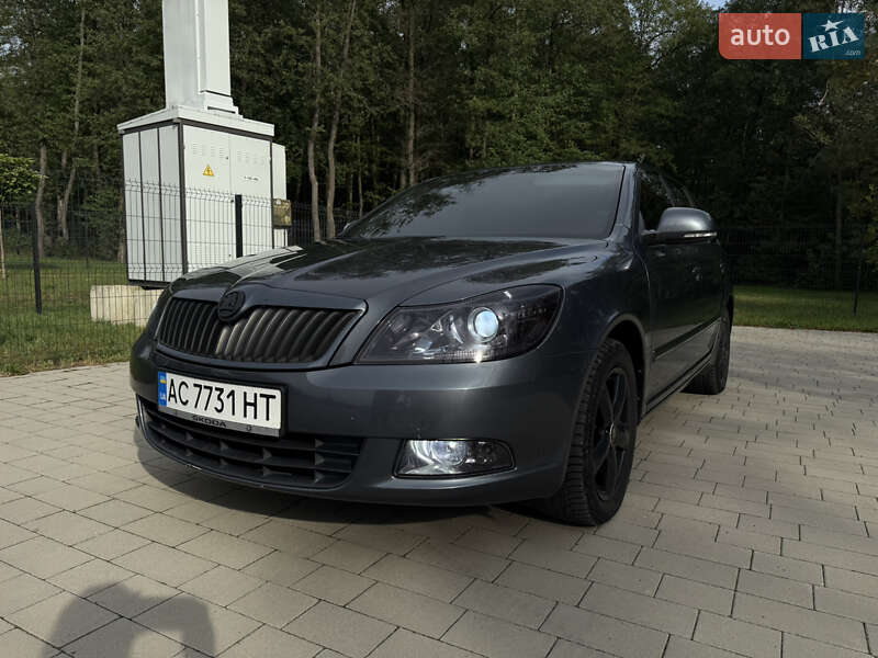 Универсал Skoda Octavia 2010 в 