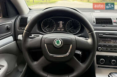 Универсал Skoda Octavia 2010 в 