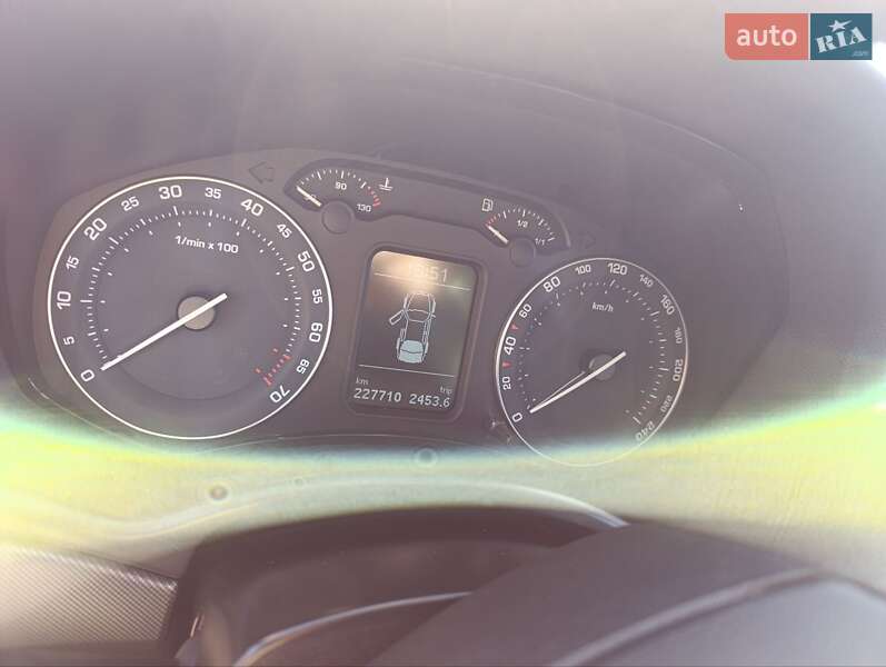 Универсал Skoda Octavia 2008 в Житомире