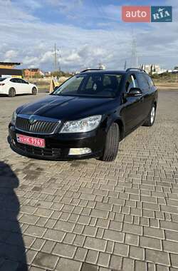 Универсал Skoda Octavia 2012 в 