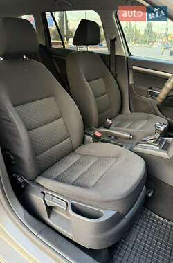 Универсал Skoda Octavia 2010 в 