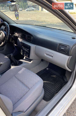 Лифтбек Skoda Octavia 2003 в 