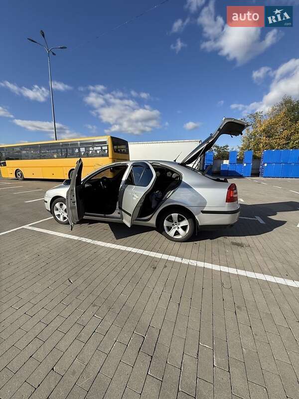 Ліфтбек Skoda Octavia 2004 в Білій Церкві