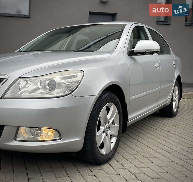 Лифтбек Skoda Octavia 2009 в Мукачево