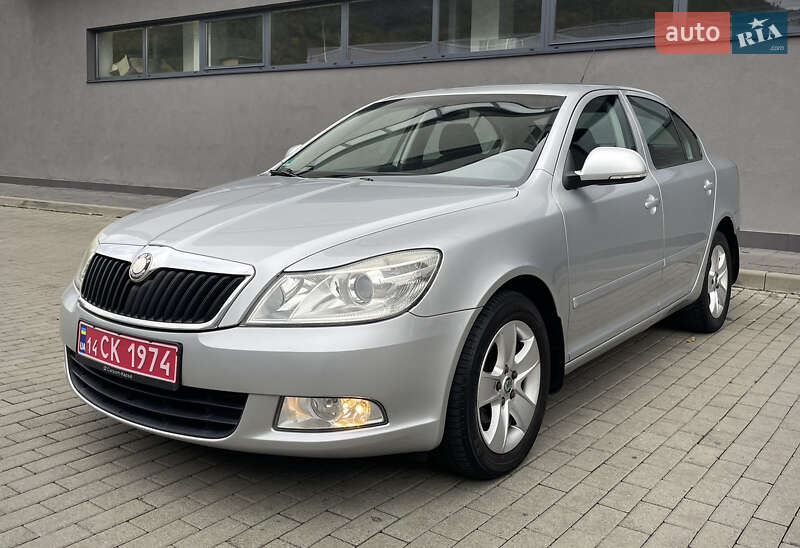 Лифтбек Skoda Octavia 2009 в Мукачево