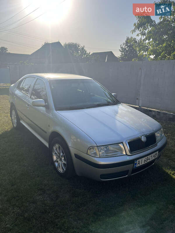 Лифтбек Skoda Octavia 2006 в Белой Церкви