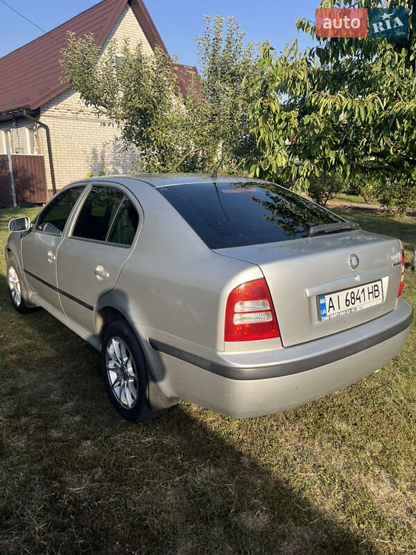 Лифтбек Skoda Octavia 2006 в Белой Церкви