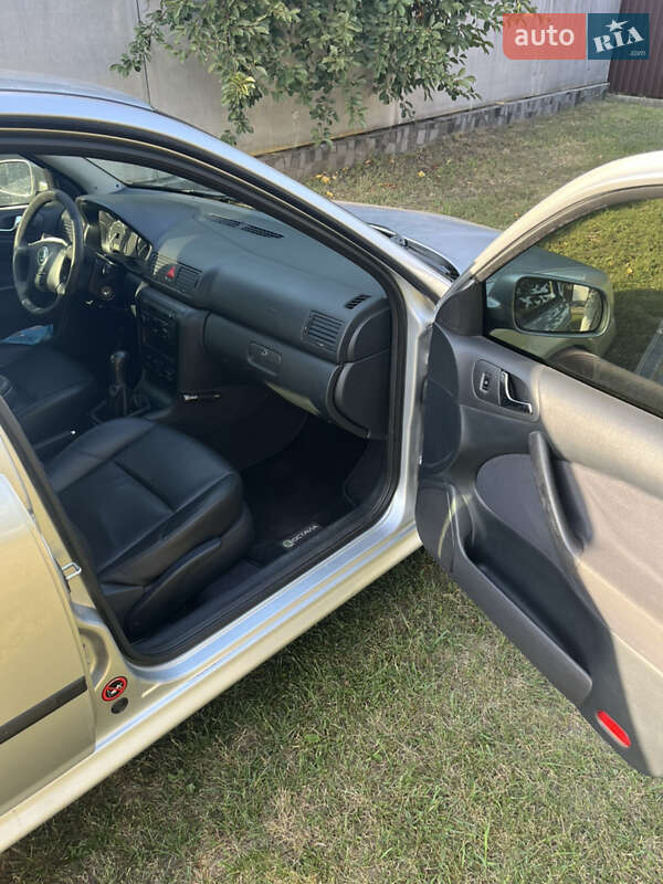 Лифтбек Skoda Octavia 2006 в Белой Церкви