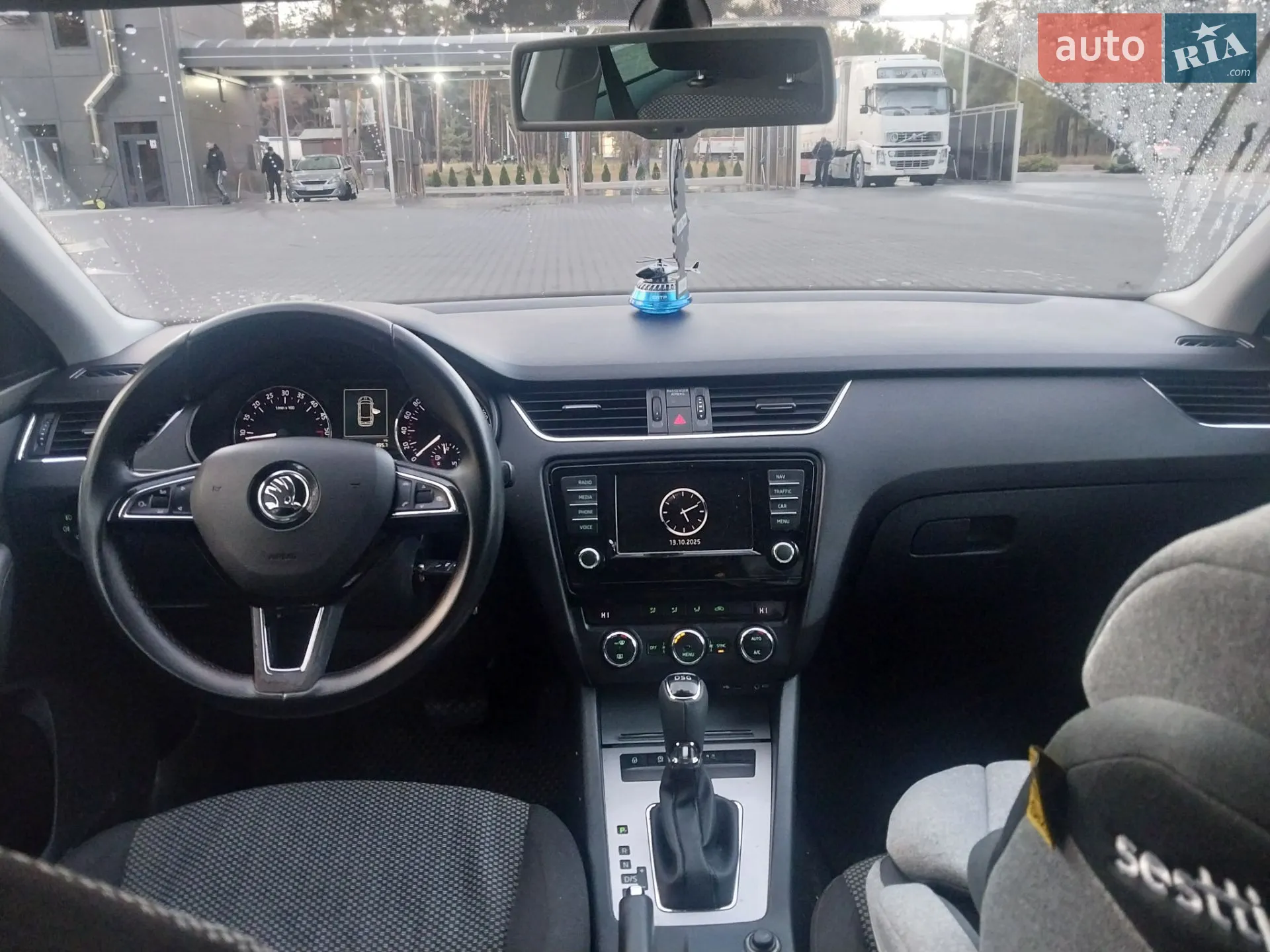 2015 Skoda Octavia - мініатюра 17