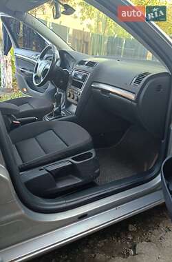 Лифтбек Skoda Octavia 2008 в 