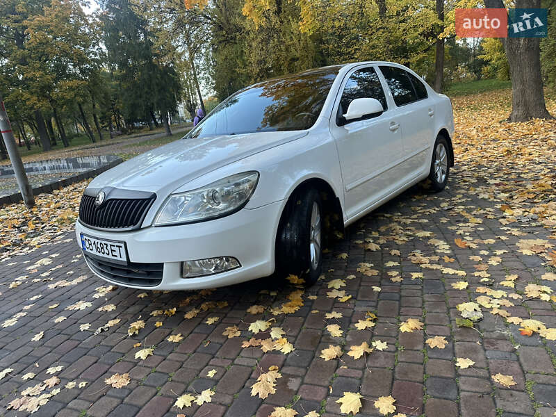 Лифтбек Skoda Octavia 2010 в 