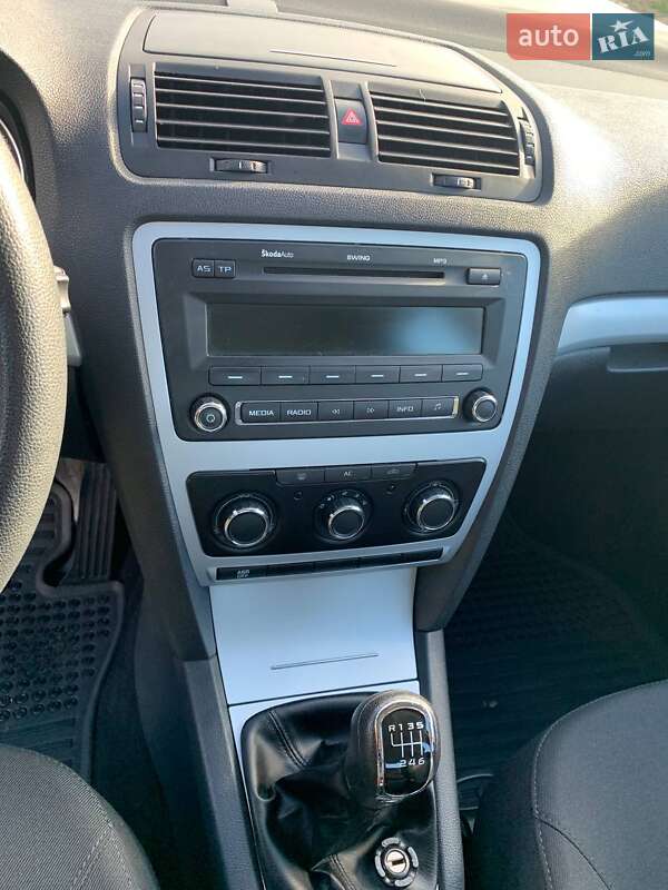Лифтбек Skoda Octavia 2009 в Киеве
