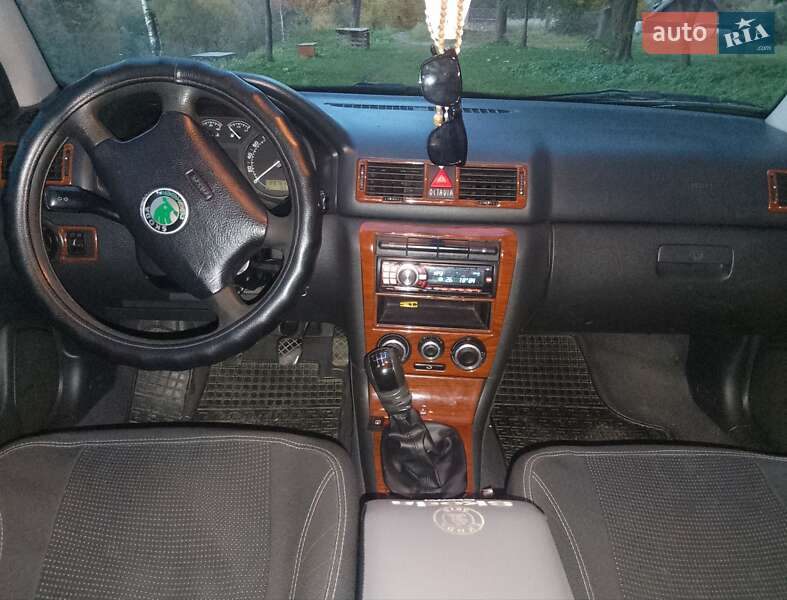 Ліфтбек Skoda Octavia 2001 в Стрию