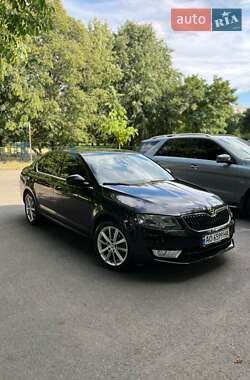 Лифтбек Skoda Octavia 2016 в 