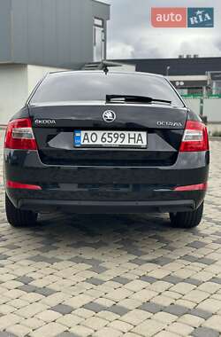 Лифтбек Skoda Octavia 2016 в 