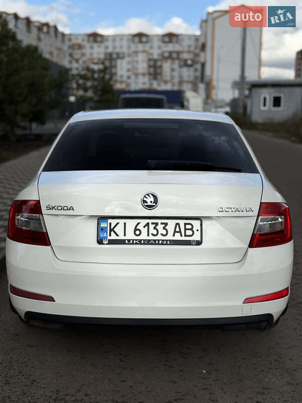 Лифтбек Skoda Octavia 2014 в Киеве фото 4 Лифтбек Skoda Octavia 2014 в Киеве