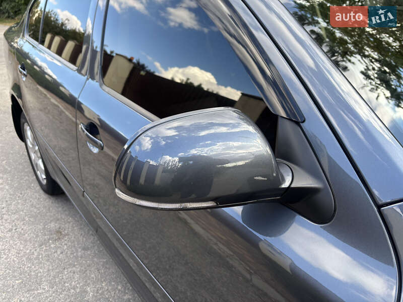Лифтбек Skoda Octavia 2011 в Запорожье